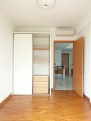 Centro Residences (D20), Condominium #500652681